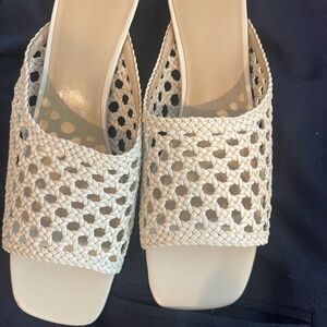 Ann Taylor Ivory Woven Slip-On Mules